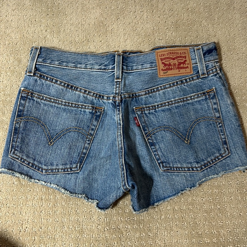 Levis Jean shorts size 25